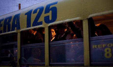 woman-on-a-bus-in-guatema-007