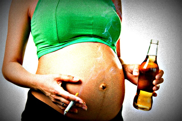 Пьющие беременные после. Пьющие беременные.